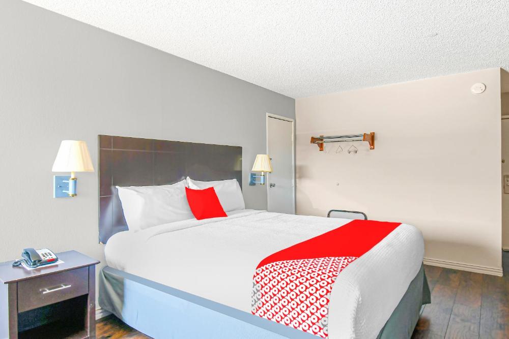 King Room interior